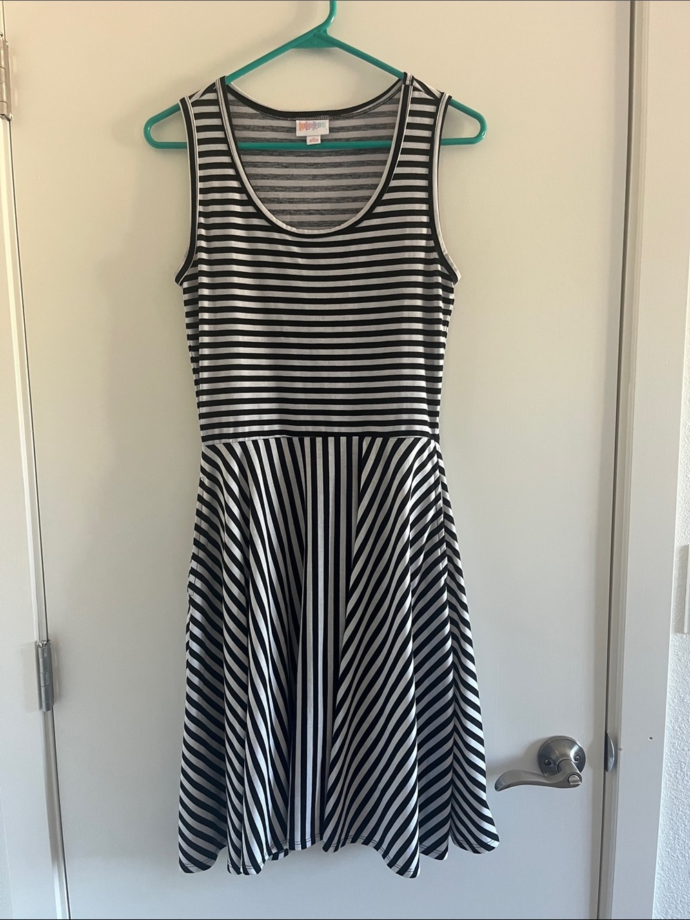 LuLaRoe Black and White Striped Sleeveless Midi Dress